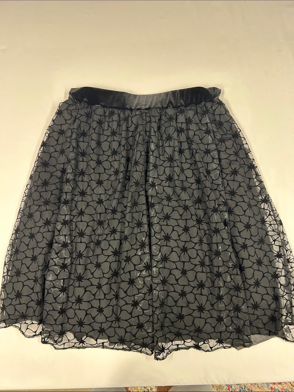 Draper James RSVP Black Floral Mesh Tulle Overlay Skirt Size L